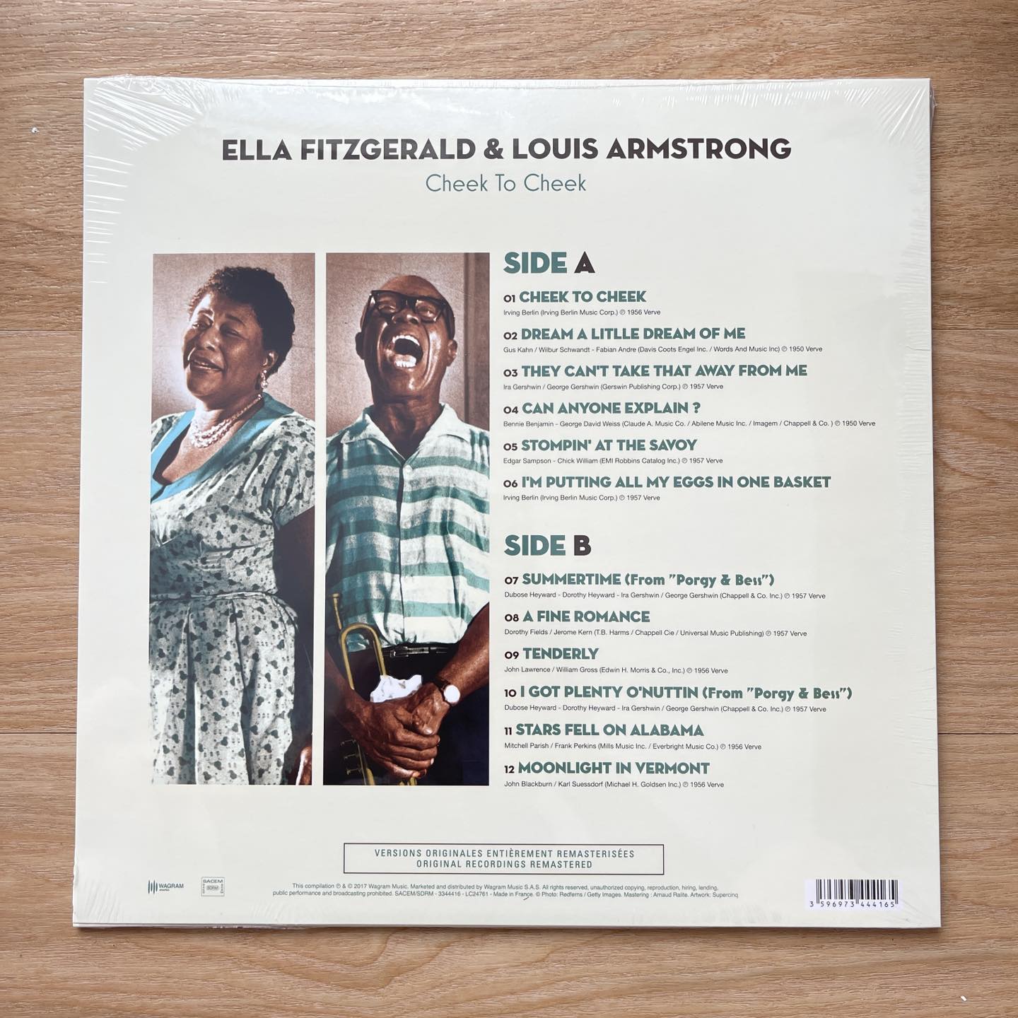 แผ่นเสียง ELLA FITZGERALD & LOUIS ARMSTRONG CHEEK TO CHEEK แผ่นมือหนึ่ง ซีล