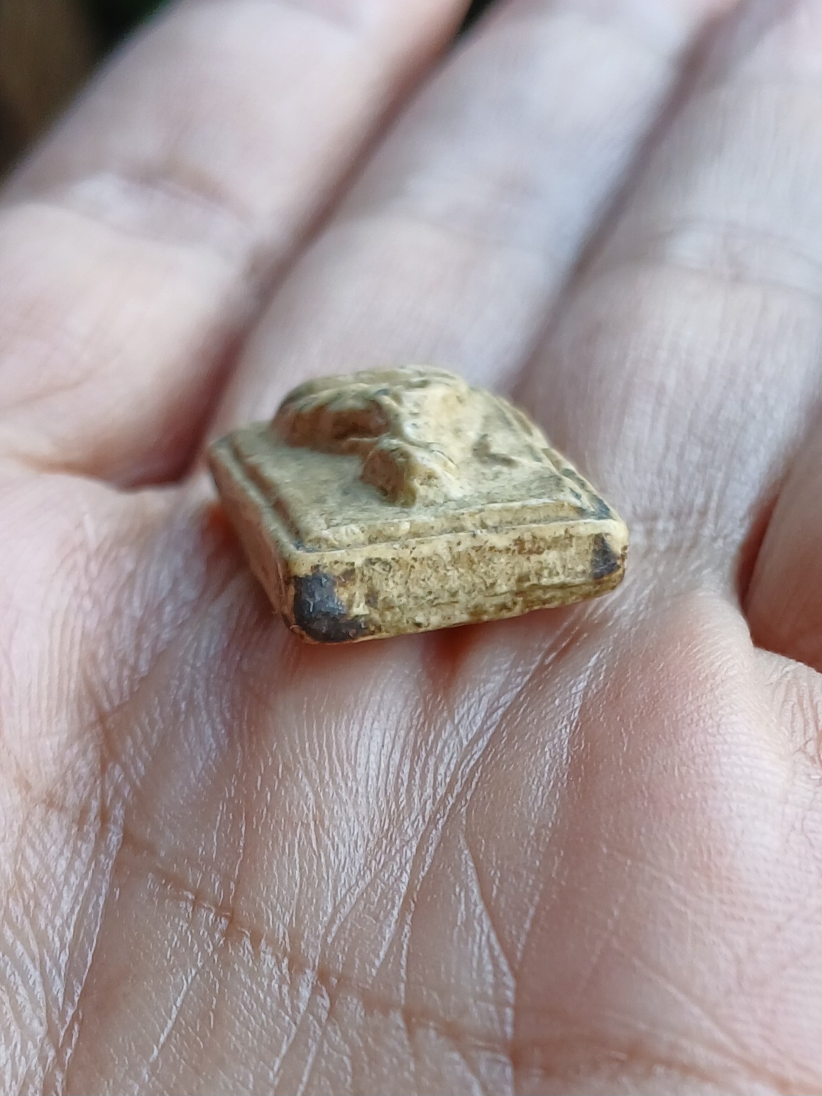 นางกว้ก หลังยันต์ นะชาลีติ หลวงปู่เผือก วัดกิ่งแก้ว จ.สมุทรปราการ