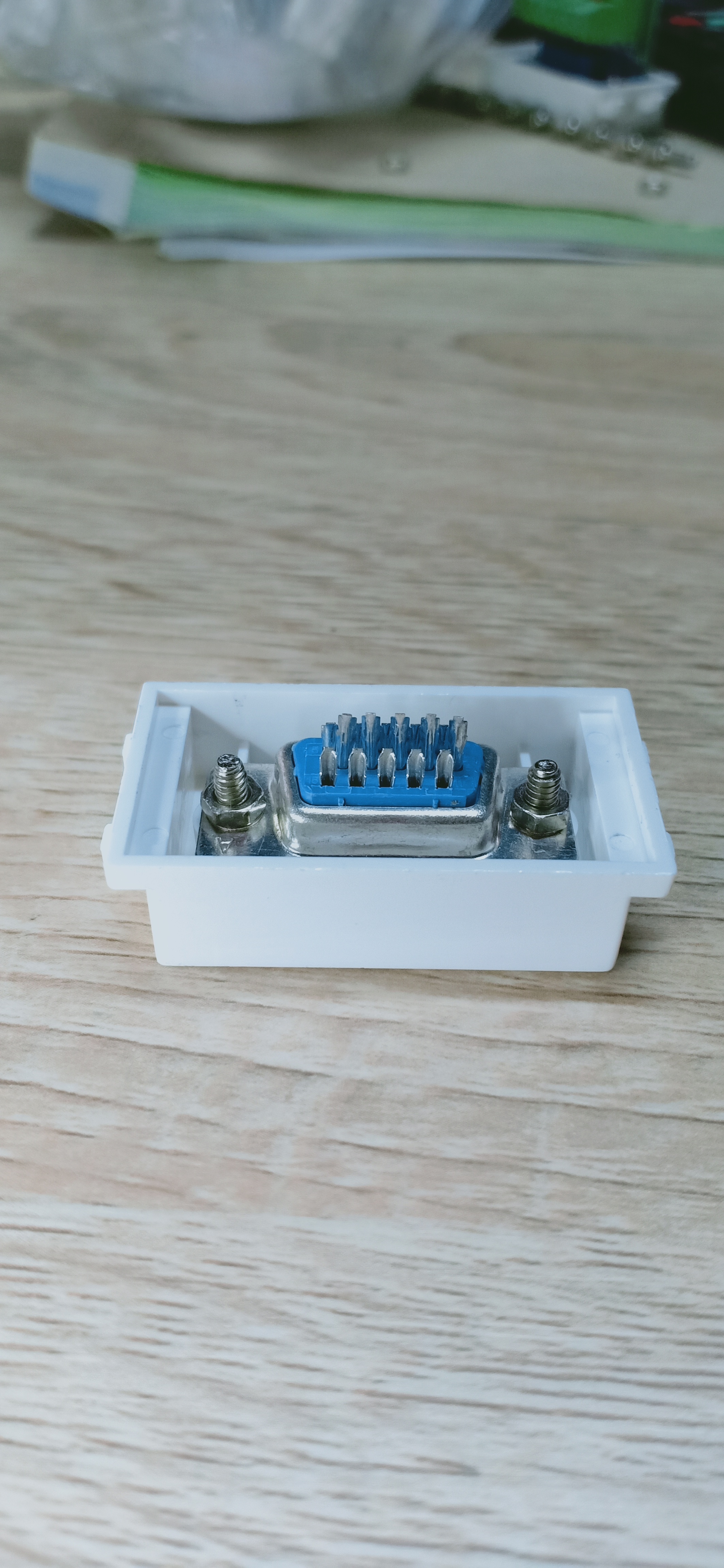 หน้ากาก VGA ตัวผู้(M) แบบเชื่อมสาย รุ่น VGASm