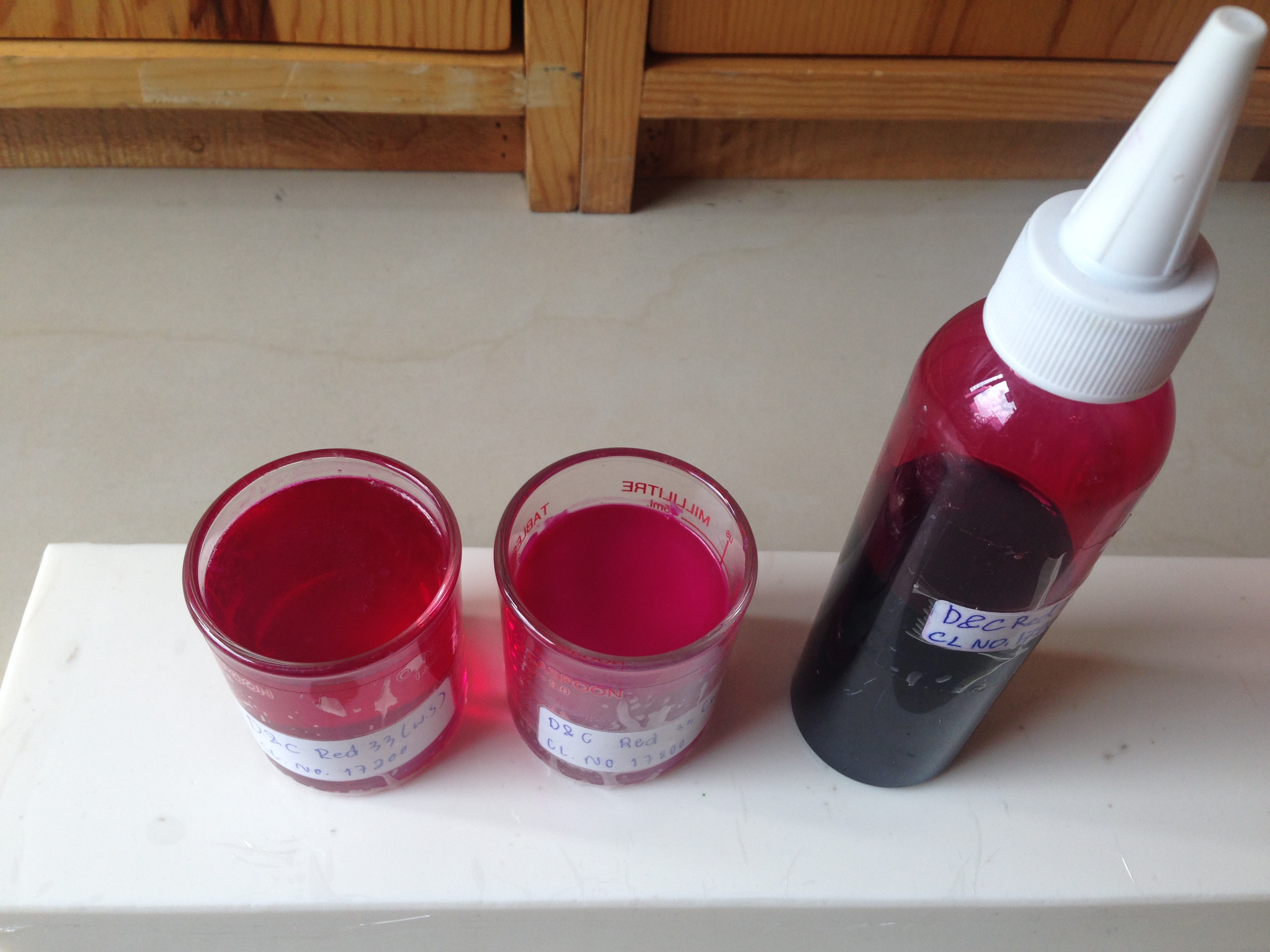 ผงสีแดง ละลายน้ำ D&C Red 33 ( Lavanya ) ขนาด 30 กรัม