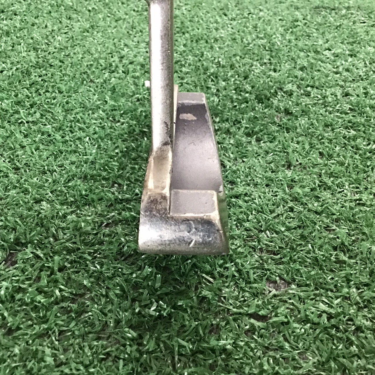 PUTTER J.BOSS : Grand Tour ก้านเหล็ก