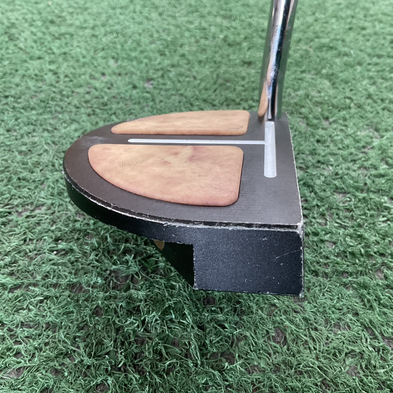 PUTTER Q'est : Hyle Hybrid Length mid ก้านเหล็ก