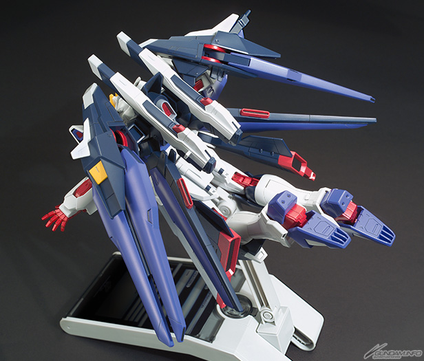 1055445 HG 1/144 AMAZING STRIKE FREEDOM GUNDAM