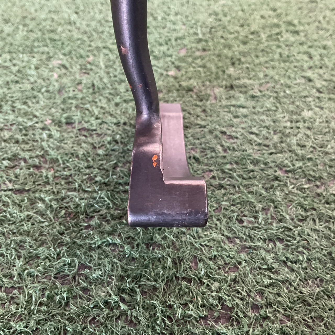 PUTTER Cleveland Classics : KG 8 MILLED ก้านเหล็ก