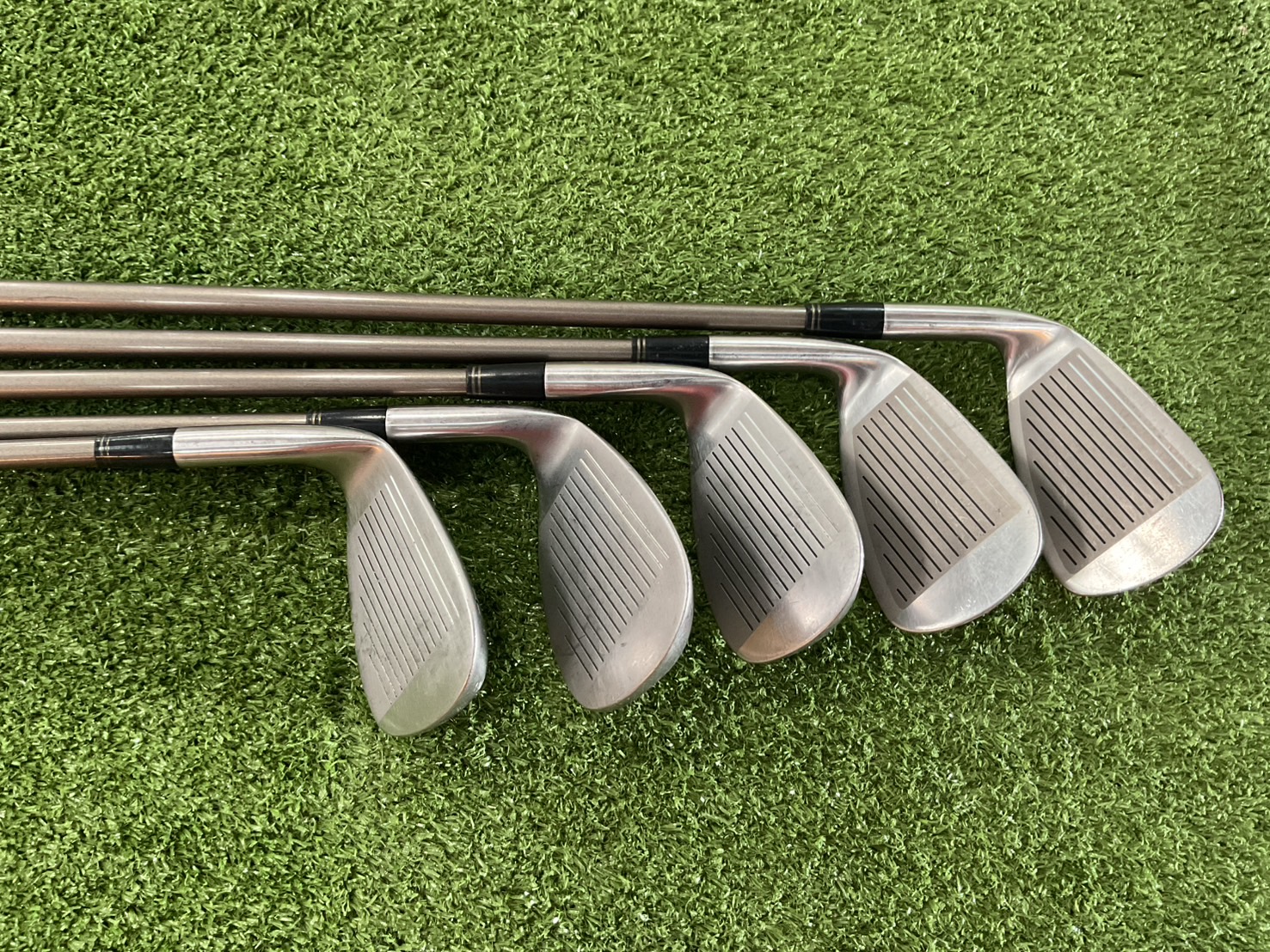 ไม้กอล์ฟ Golf Planner : Dutral WIDE CAVITY / 6000 ก้านกราไฟร์