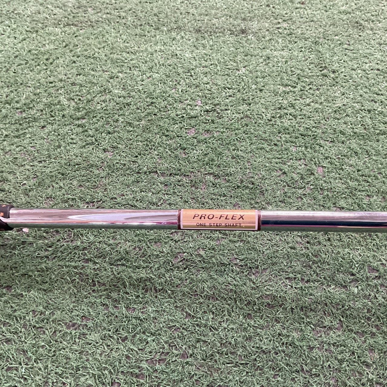 PUTTER CROWNER : ReAction RA110 HARD-KICK ก้านเหล็ก