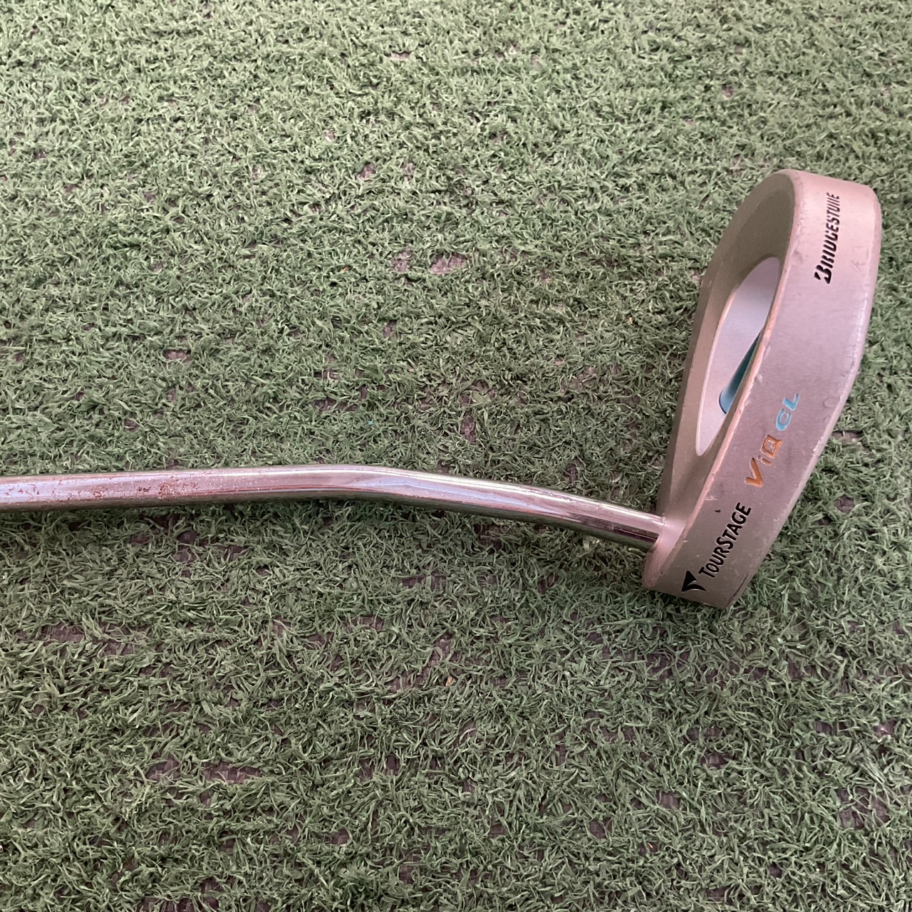 PUTTER BRIDGESTONE : TOURSTAGE ViQ CL TF-2 ก้านเหล็ก