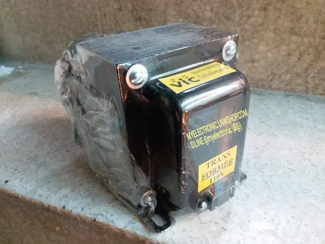 ขาย หม้อแปลง110V500W (250Wเต็ม) หม้อแปลง ไฟ 220V เป็น 110V รุ่นB50 เป็นสเต็ปดาวน์ ออโต้ แบบไม่แยกขด TRANSFORMER STEPDOWN INPUT 220V AC OUTPUT 110VAC ราคา ตัวละ . . . หน่วยบาท