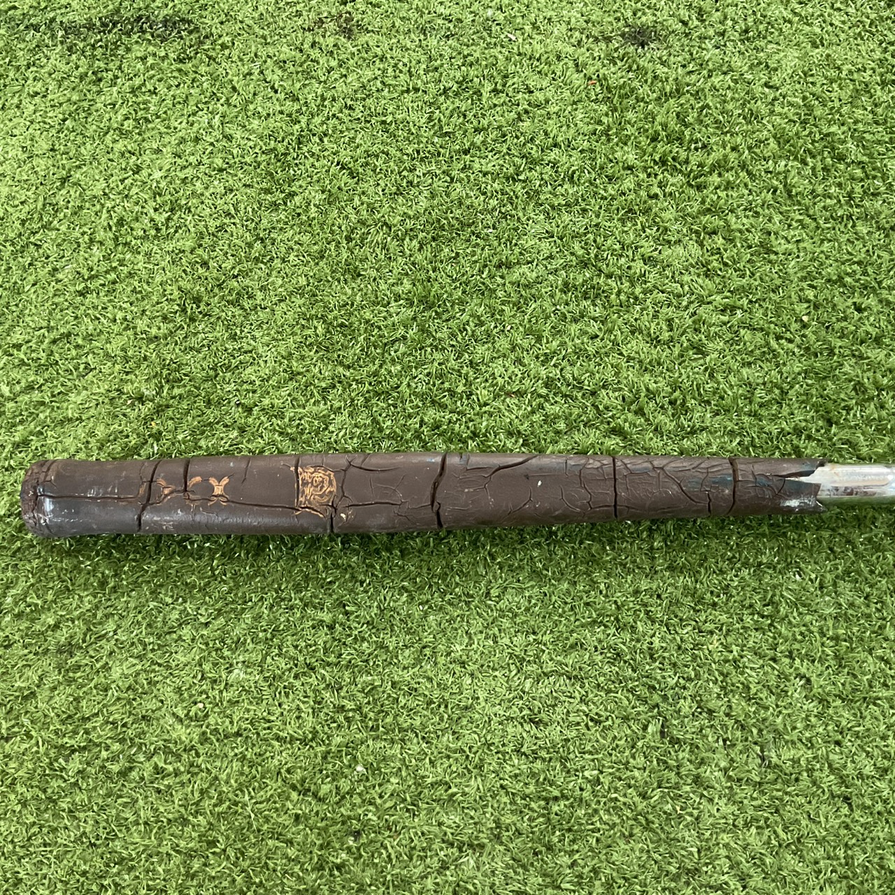 PUTTER Lynx "IO" ก้านเหล็ก