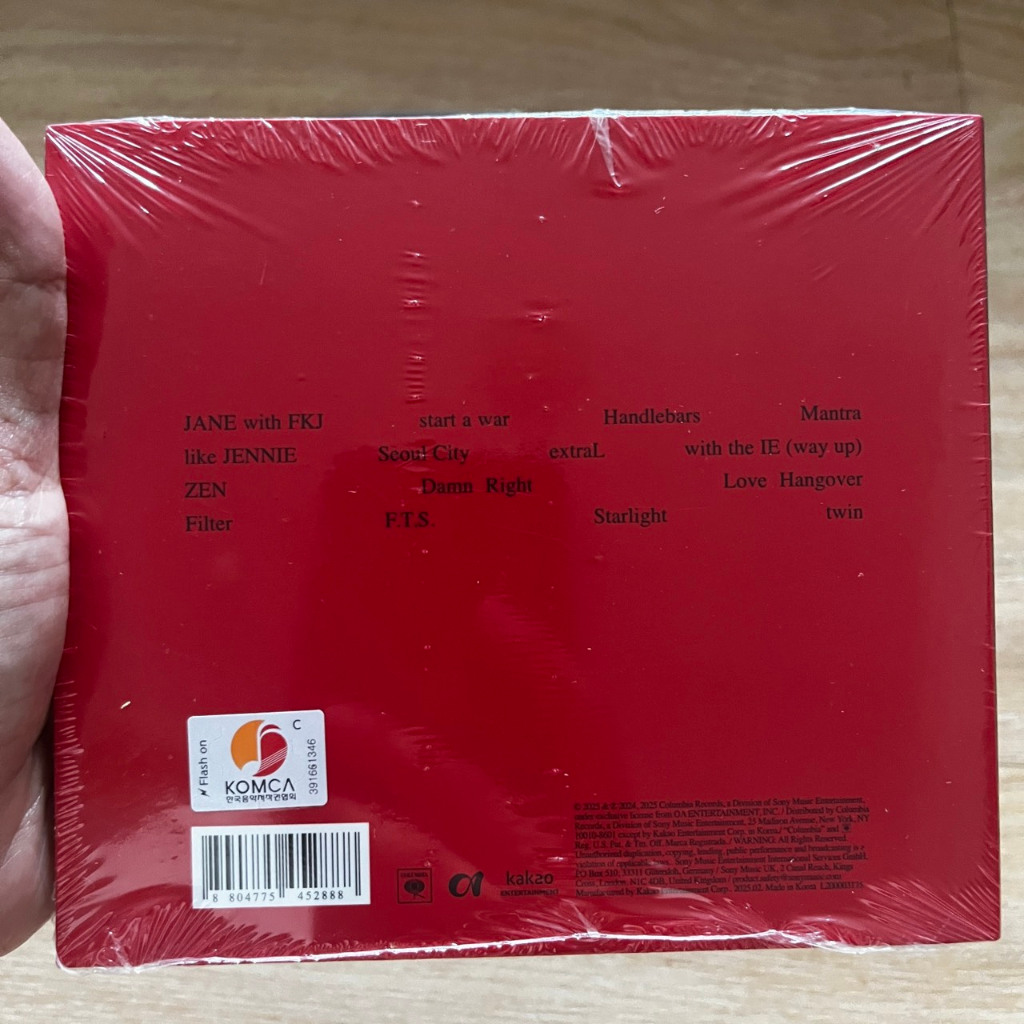 CD ซีดีเพลง Jennie Ruby (รวมสมุดภาพ,ซีดี,รูปถ่าย,โฟโต้การ์ด) แผ่นแท้ มือหนึ่ง ซีล