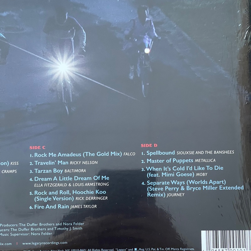 แผ่นเสียง Stranger Things 4: Soundtrack From Series , 2 x Vinyl, LP, Compilation,USA แผ่นเสียงมือหนึ่ง ซีล