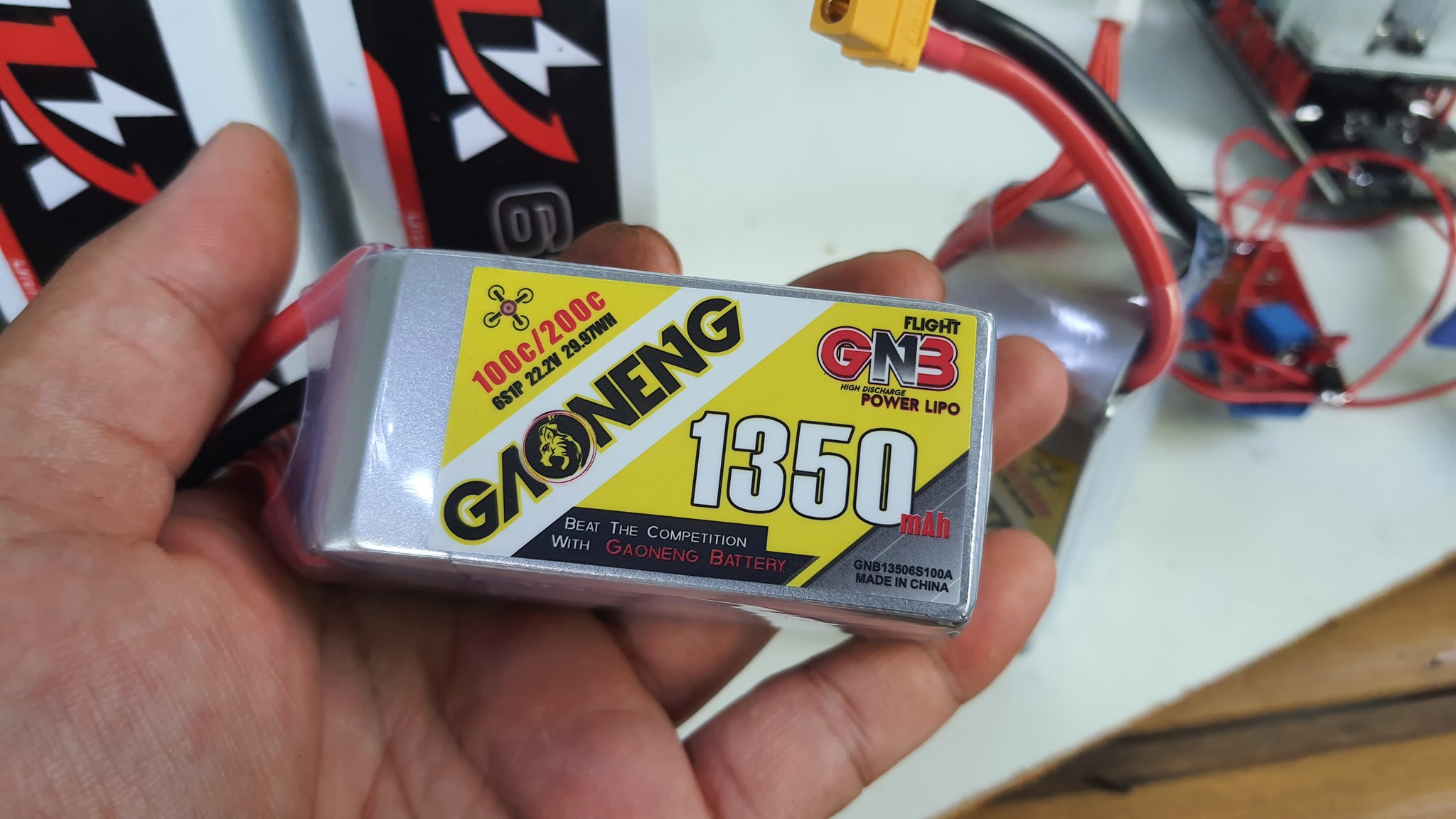 GNB GAONENG 1350mAh 6S 22.2V 100C-200C LiPo Battery