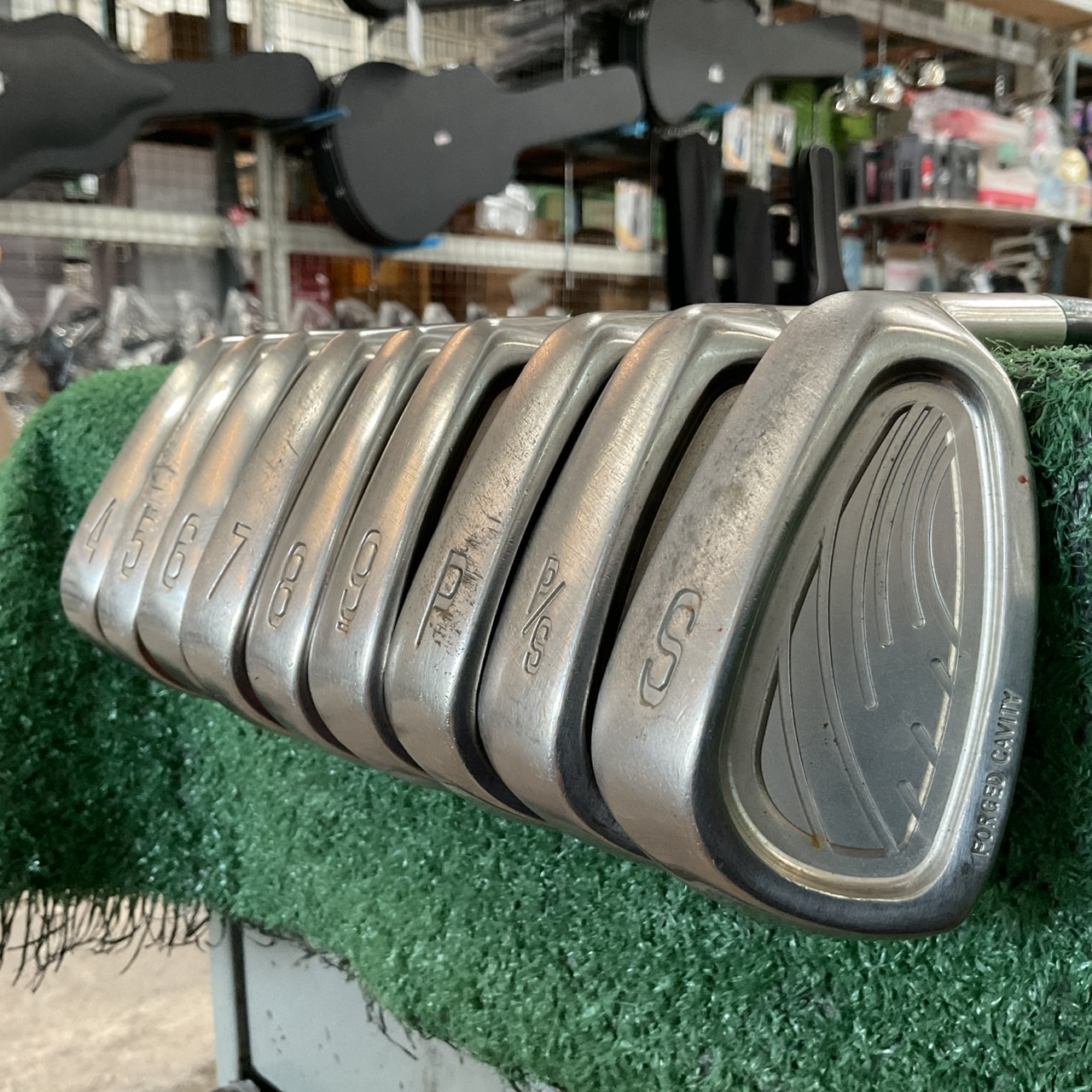 ไม้กอล์ฟ No Brand : FORGED CAVITY ก้านกราไฟร์