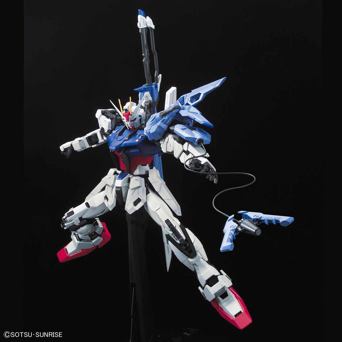 PG 1/60 GAT-X105+AQM/E-YM-1 PERFECT STRIKE GUNDAM