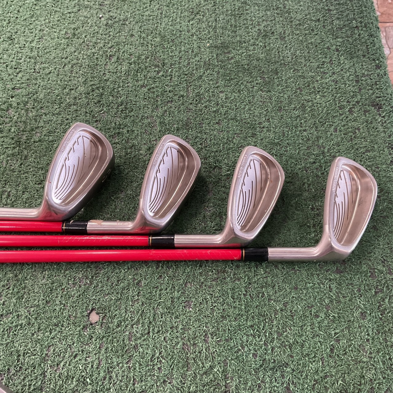 ไม้กอล์ฟ No Brand : FORGED CAVITY ก้านกราไฟร์