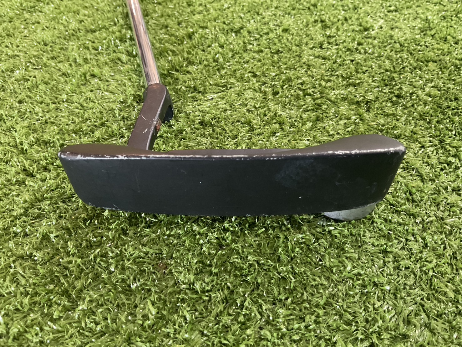 PUTTER Super Tech ก้านเหล็ก