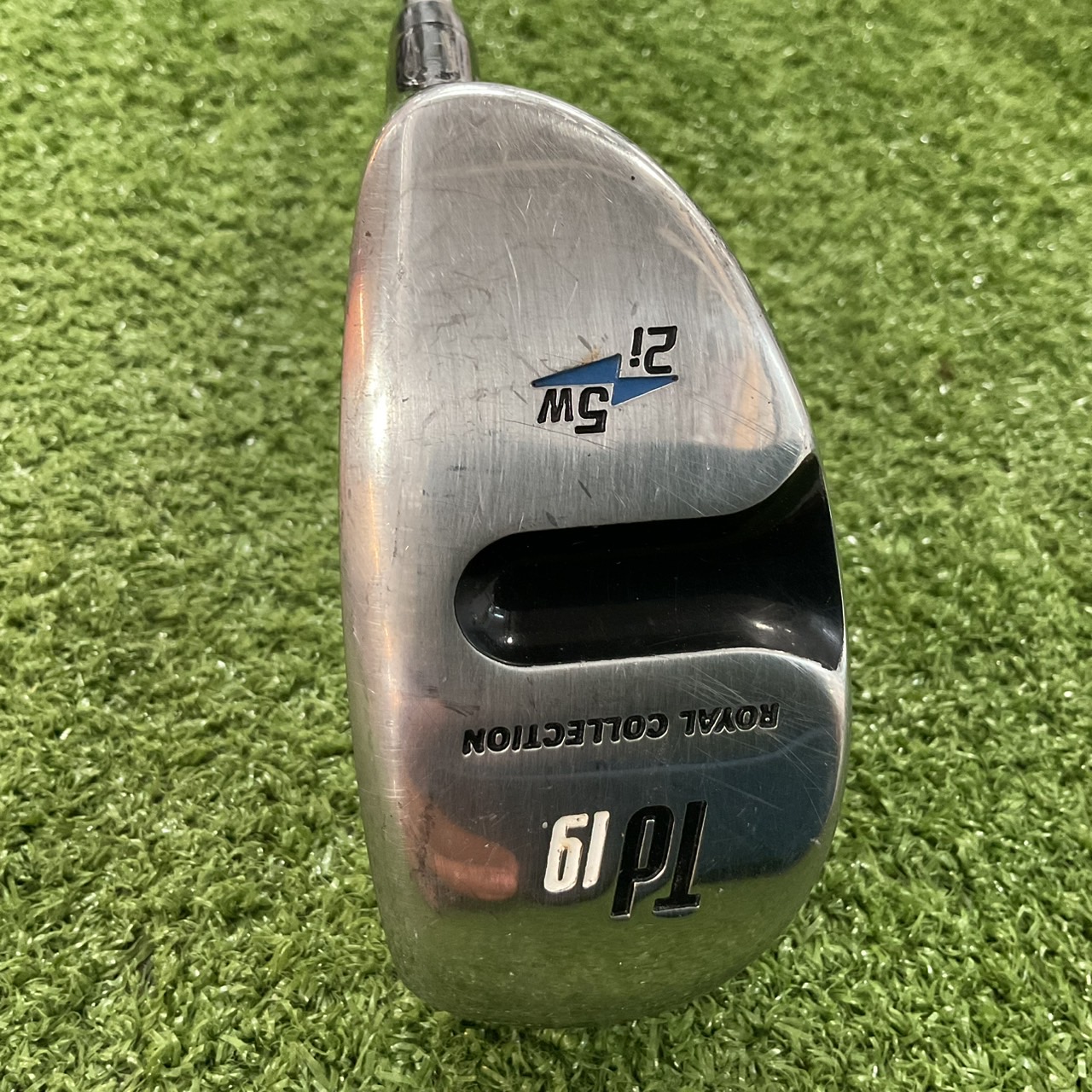 UTILITY 19° ASTRO : ROYAL COLLECTION 5w/ 850GH ก้านเหล็ก