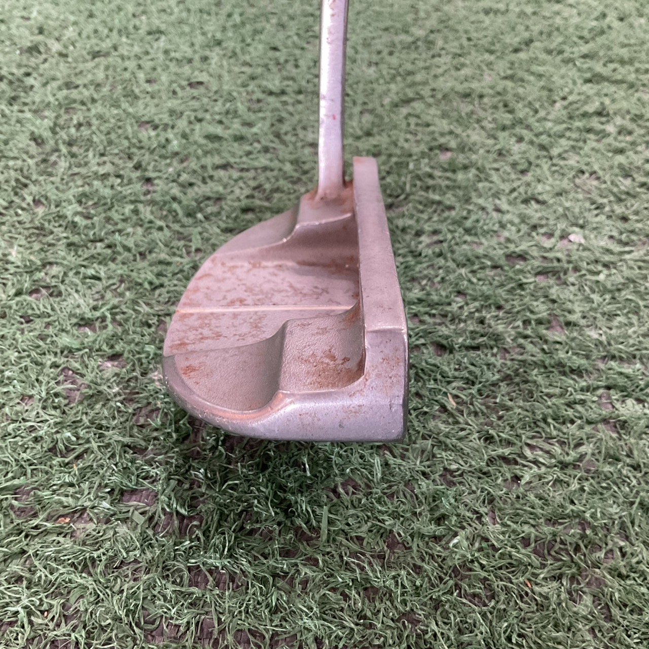 PUTTER BRIDGESTONE : LC-03 SUITABLE NECK POSITION ก้านเหล็ก