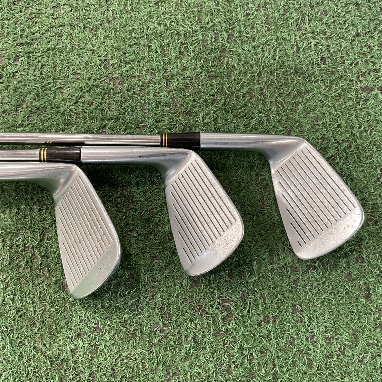 ไม้กอล์ฟ Mizuno : Alltavoand F-700 ก้านเหล็ก