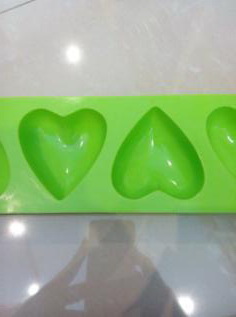แม่พิมพ์ รูปหัวใจ 4 ช่อง 55 g -001731