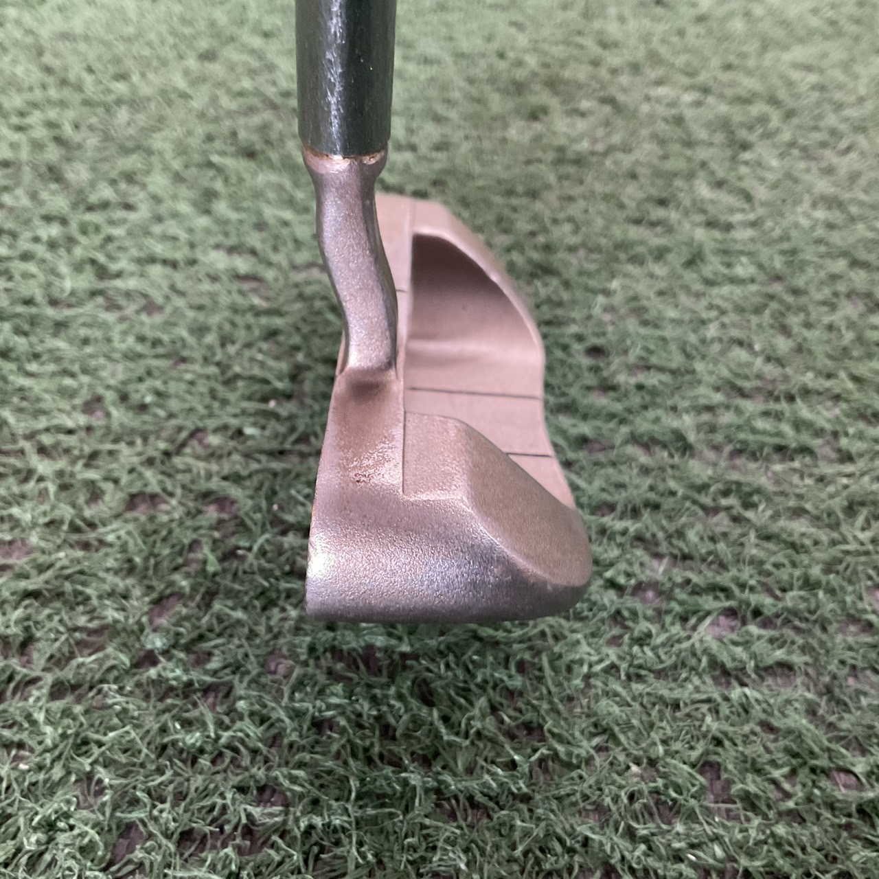PUTTER ODYSSEY : DF™ 992 ก้านเหล็ก