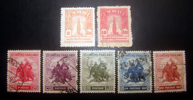 ((--2 ชุด--)) s2574-แสตมป์ชุดอนุสาวรีย์ปราบกบถ ปี 2486 + ชุดพระนเรศวร ปี 2498 ครบชุด ใช้แล้ว ราคาเบา หายาก น่าสะสมครับ