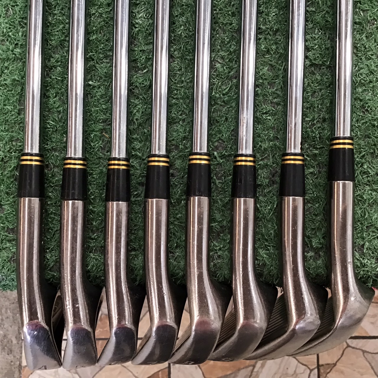 ไม้กอล์ฟ GOLF LABO : Clue series -MX330- REAL ก้านเหล็ก