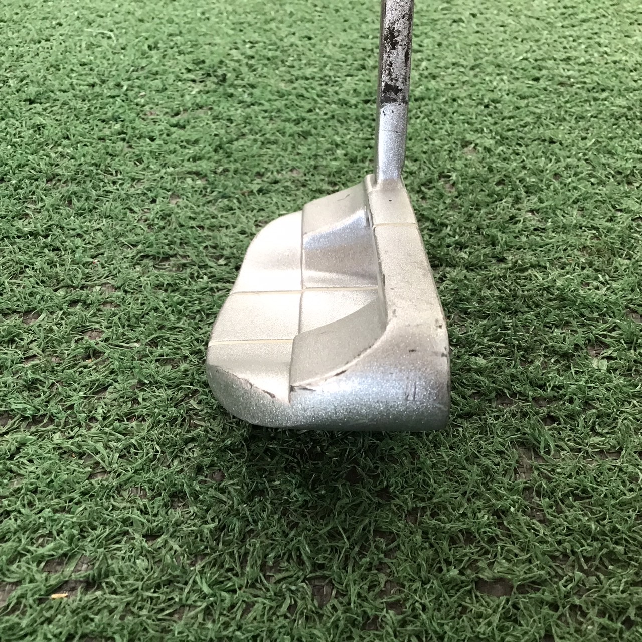 PUTTER Fairness : Liona ก้านกราไฟร์