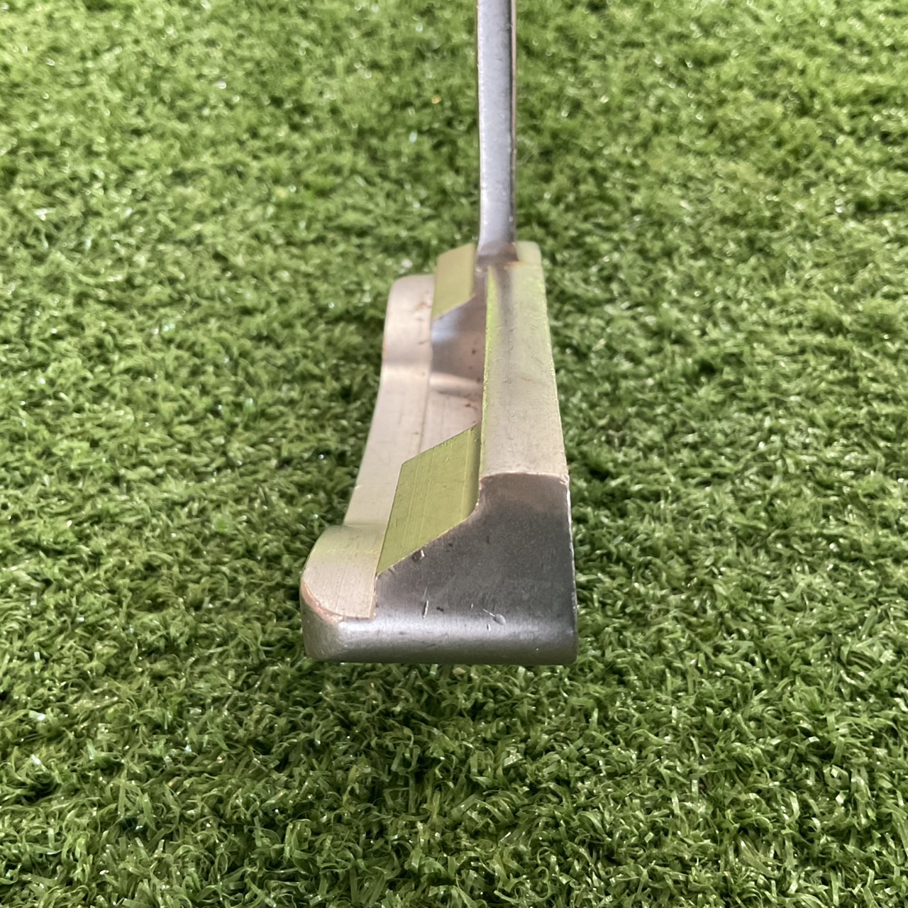 PUTTER BRIDGESTONE : TOURSTAGE PV-1 ATHLETE SPIRIT ก้านเหล็ก