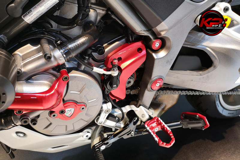 ปั๊มครัชล่าง CNC RACING FOR DUCATI MULTISTRADA 1260