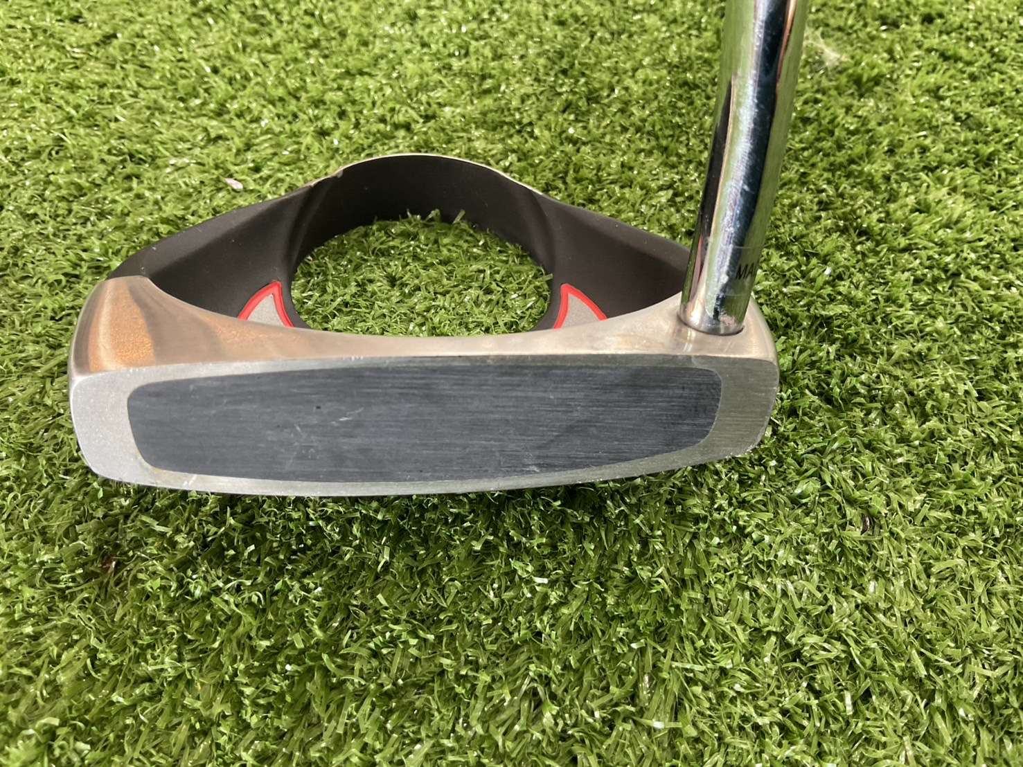 PUTTER GOLF CUBE : KaBuKi ก้านเหล็ก