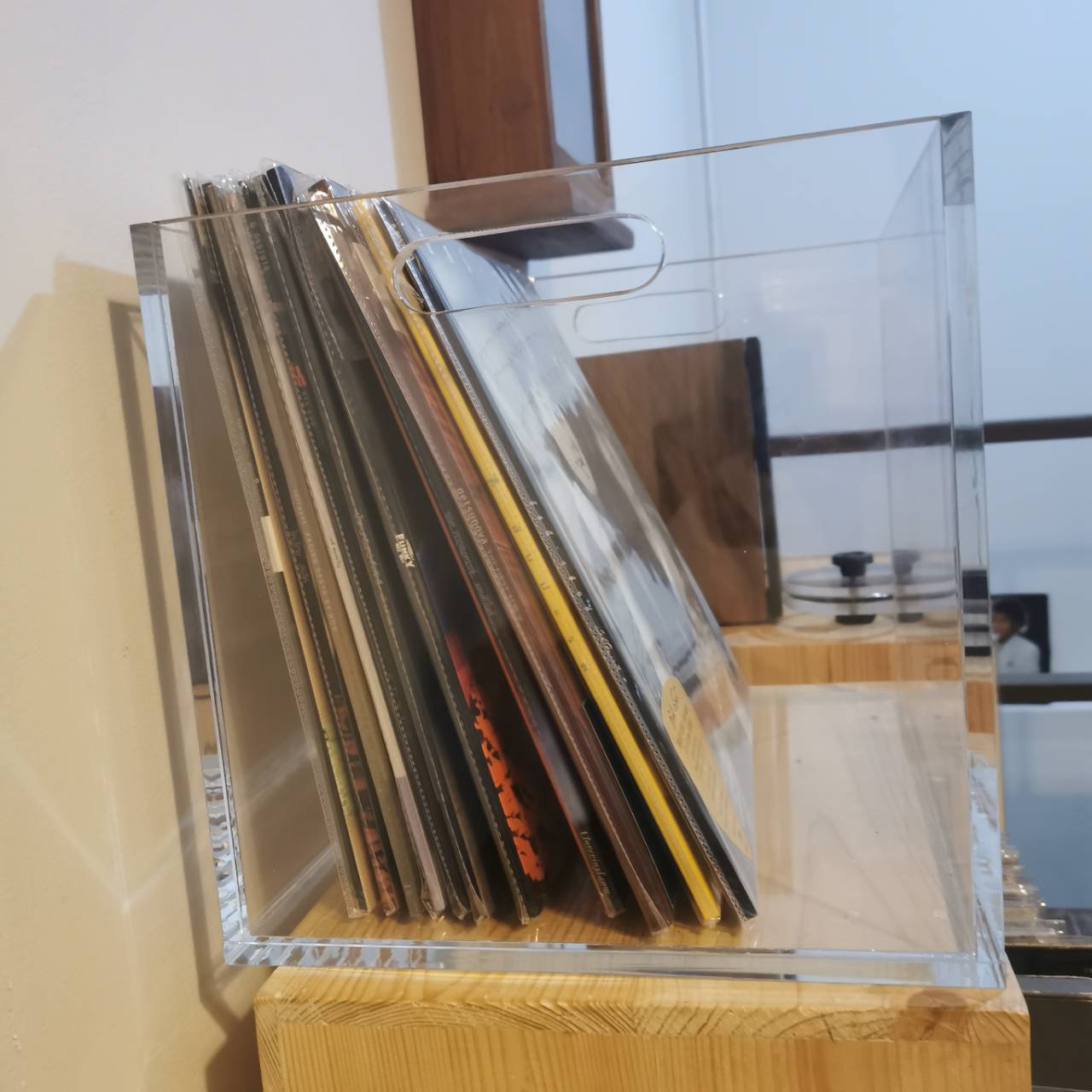 กล่องใสใส่แผ่นเสียง กล่องอะคิลิคเก็บแผ่นเสียง ใส่แผ่นได้25แผ่น