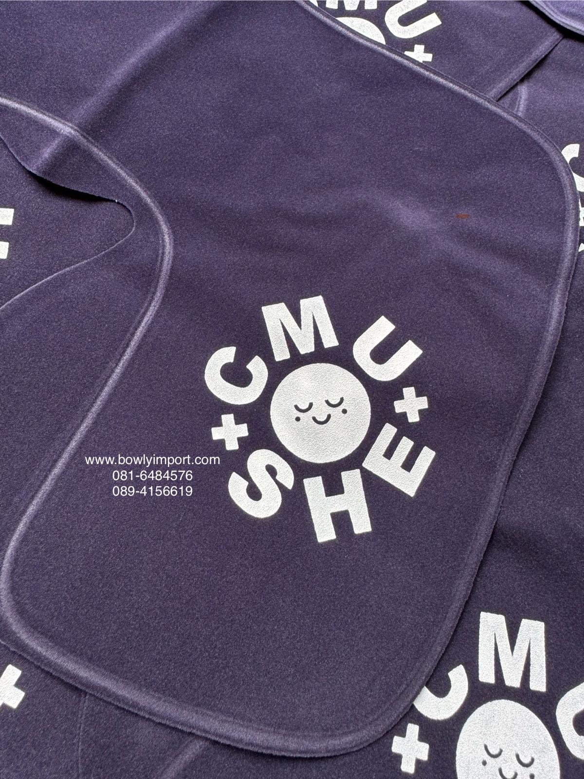 หมอนรองคอเป่าลม เนื้อผ้ากำมะหยี่ พร้อมสกรีนโลโก้