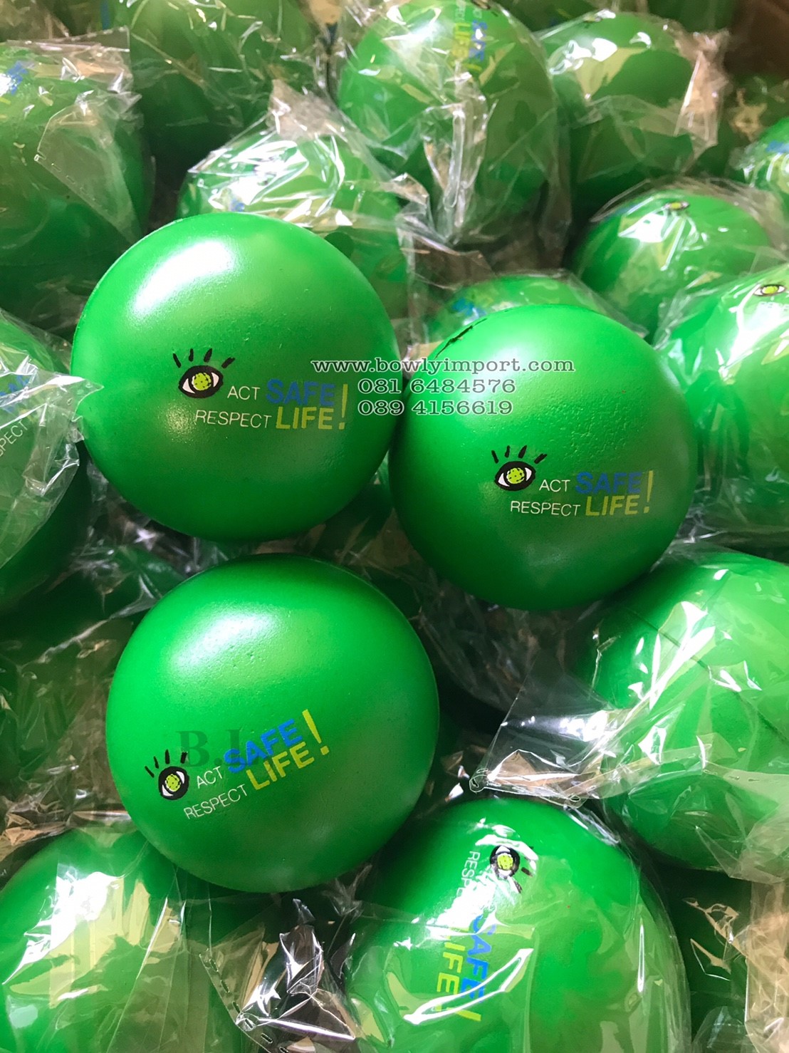 ผลิตลูกบอลบีบ บริหารมือ พร้อมโลโก้