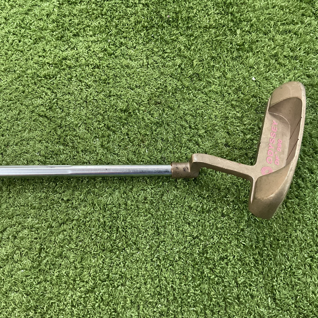 PUTTER ODYSSEY : DF™ 990 ก้านเหล็ก