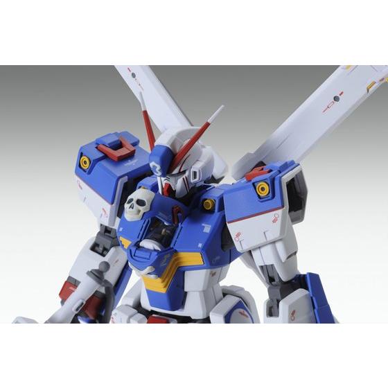 MG 1/100 Crossbone Gundam X2 Ver. Ka & MG 1/100 Crossbone Gundam X3 Ver. Ka