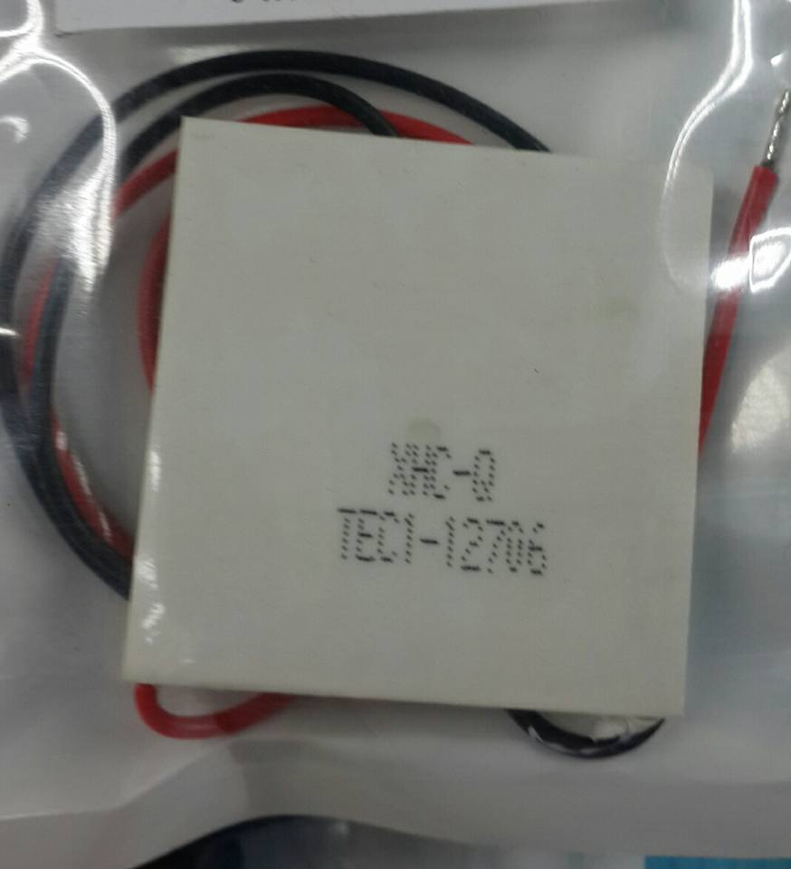 ขายแผ่นเพลเทียร์รุ่นTEC1-12706ขนาด4X4CMขายแผ่นเพวเทียขายแผ่น12V6APELTIERร้อนเย็นราคาแผ่นล่ะ