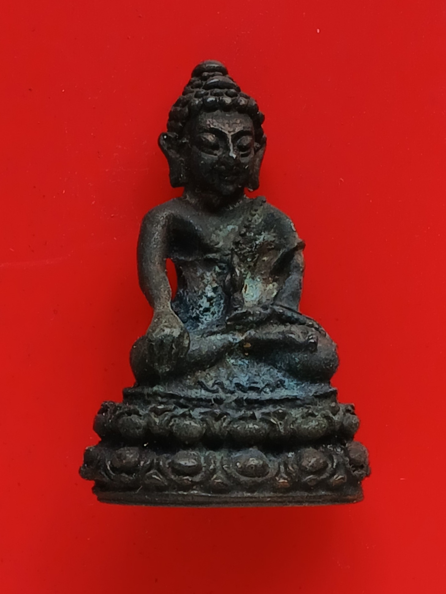 พระกริ่งสมปรารถนา หลวงพ่อหยอด วัดแก้วเจริญ สมุทรสงคราม ปี 2537 เนื้อทองแดง ตอกโค้ตด้านหลัง