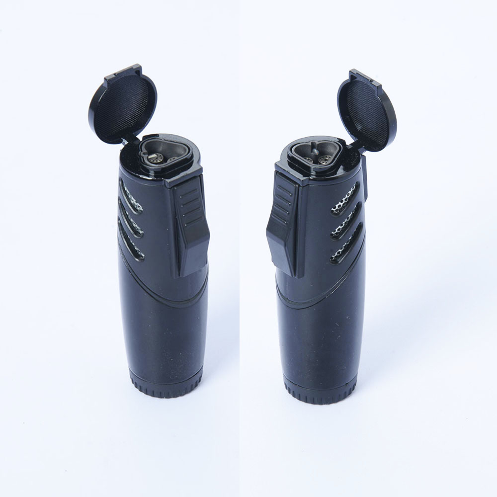 Gas Lighter ไฟแช็ค คุณภาพสูง ให้ไฟเสถียรสม่ำเสมอ เติมแก๊สได้ ใช้สำหรับจุดเตาแก๊ส Color Black Lighter ชิ้น 1 กรัม Black