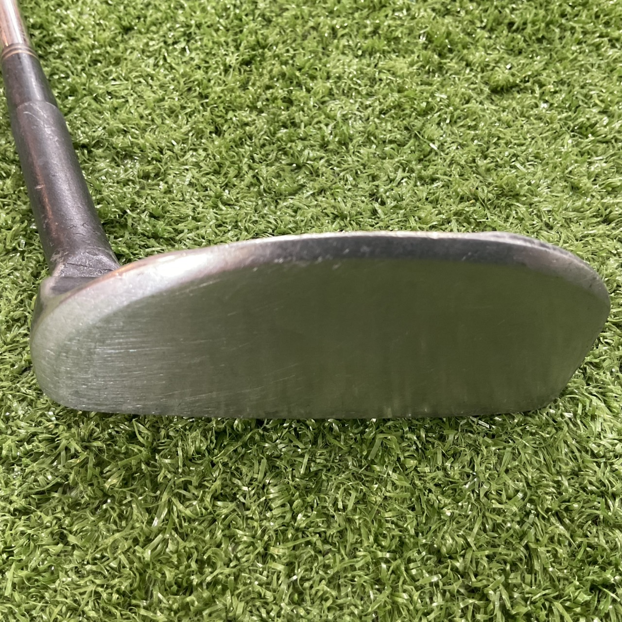 PUTTER Wilson : T.P.A. XVIII ก้านเหล็ก