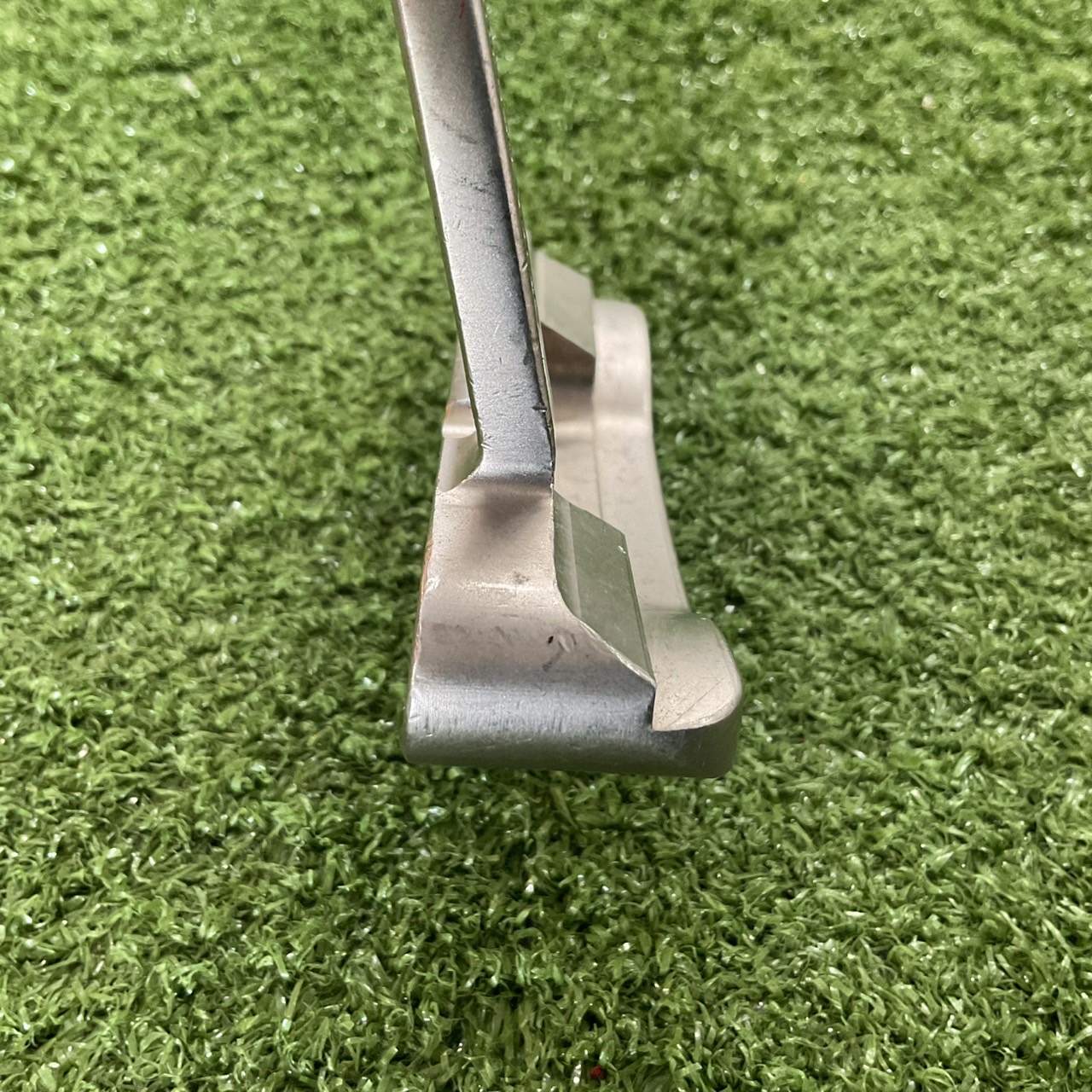 PUTTER BRIDGESTONE : TOURSTAGE PV-2 ก้านเหล็ก