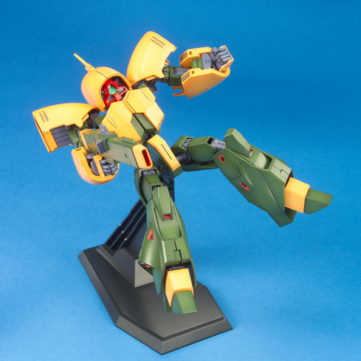1060781 BANDAI SPIRITS HGUC 1/144 NRX-044 ASSHIMAR