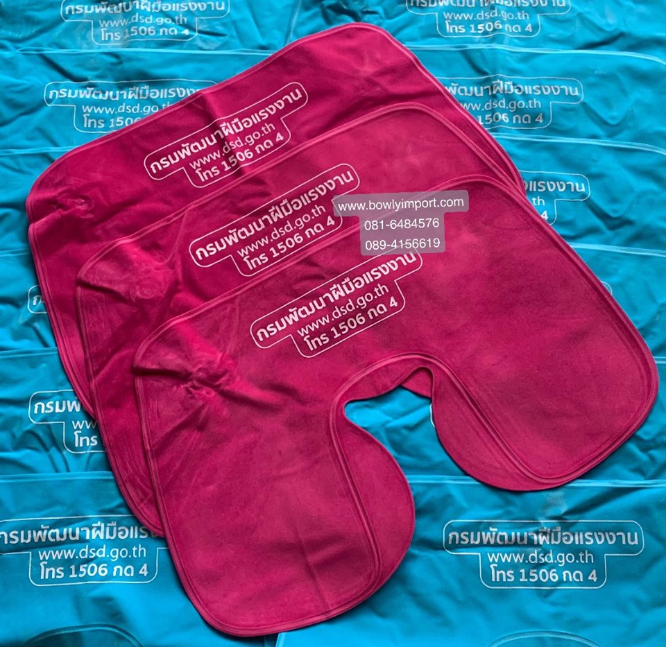 หมอนรองคอเป่าลม เนื้อผ้ากำมะหยี่ พร้อมสกรีนโลโก้