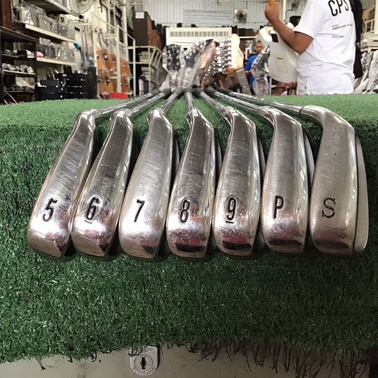 ไม้กอล์ฟ Larouge : LOW WEIGHT / Factory Direct ก้านเหล็ก