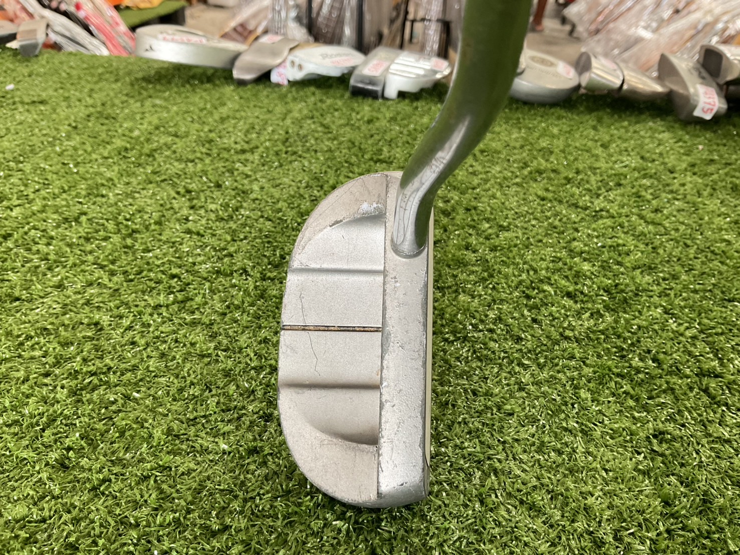 PUTTER ARROWTUBE : WH2 #5 ก้านเหล็ก