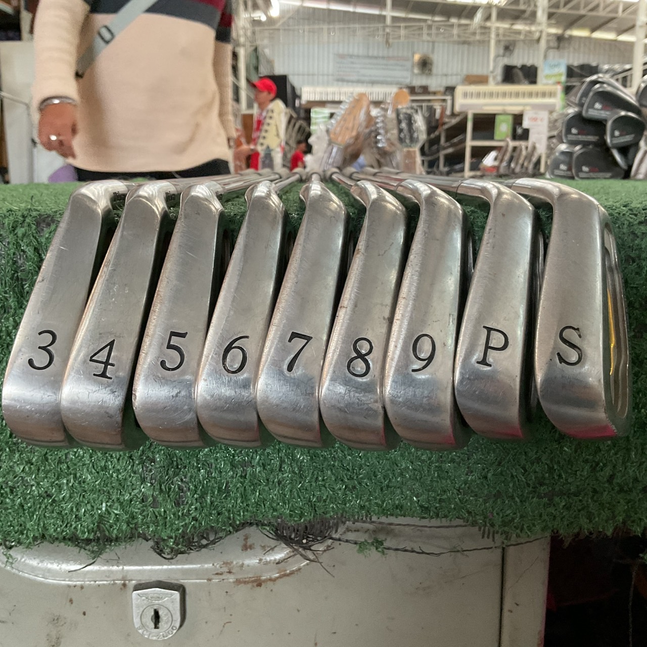 ไม้กอล์ฟ Wilson : CAPRAS / Original Carbon ก้านกราไฟร์