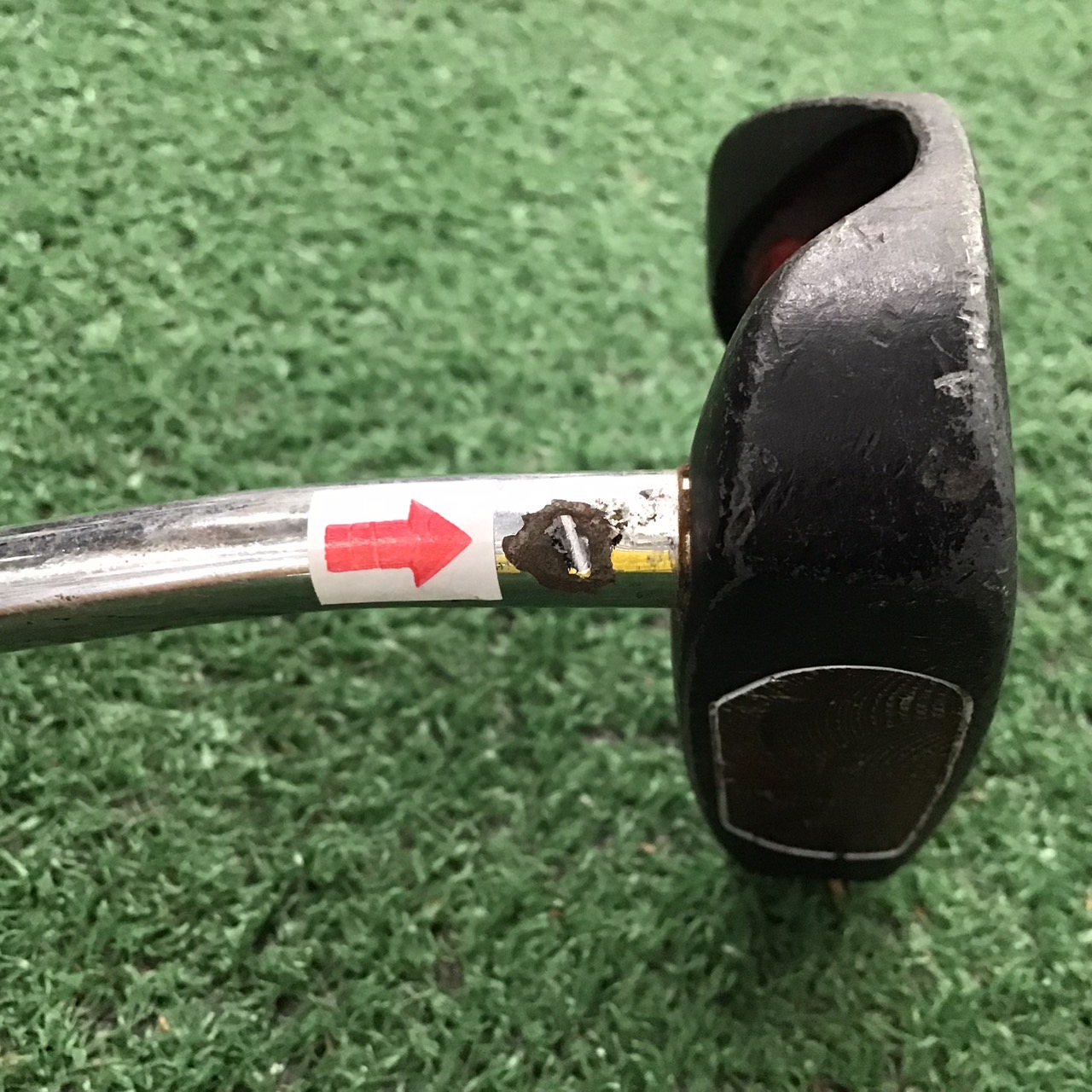 PUTTER BEVERLY : HILLS'S CUTTLE ก้านเหล็ก