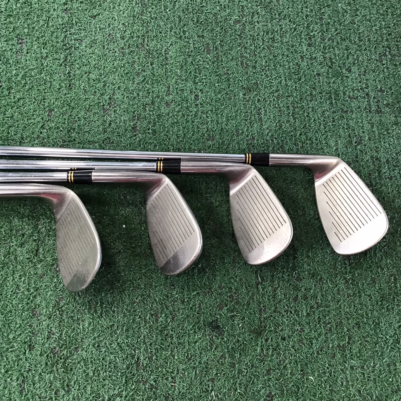 ไม้กอล์ฟ GOLF LABO : Clue series -MX330- REAL ก้านเหล็ก