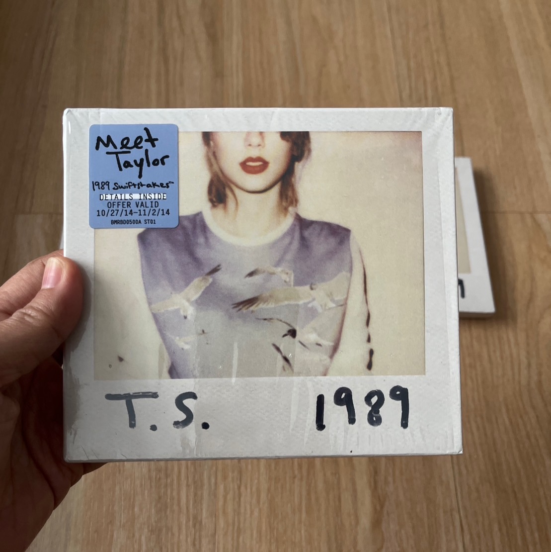 CD ซีดีเพลง Taylor Swift -1989 , CD, Album, Slipcase ,US (มือหนึ่ง ,แท้,ซีล)