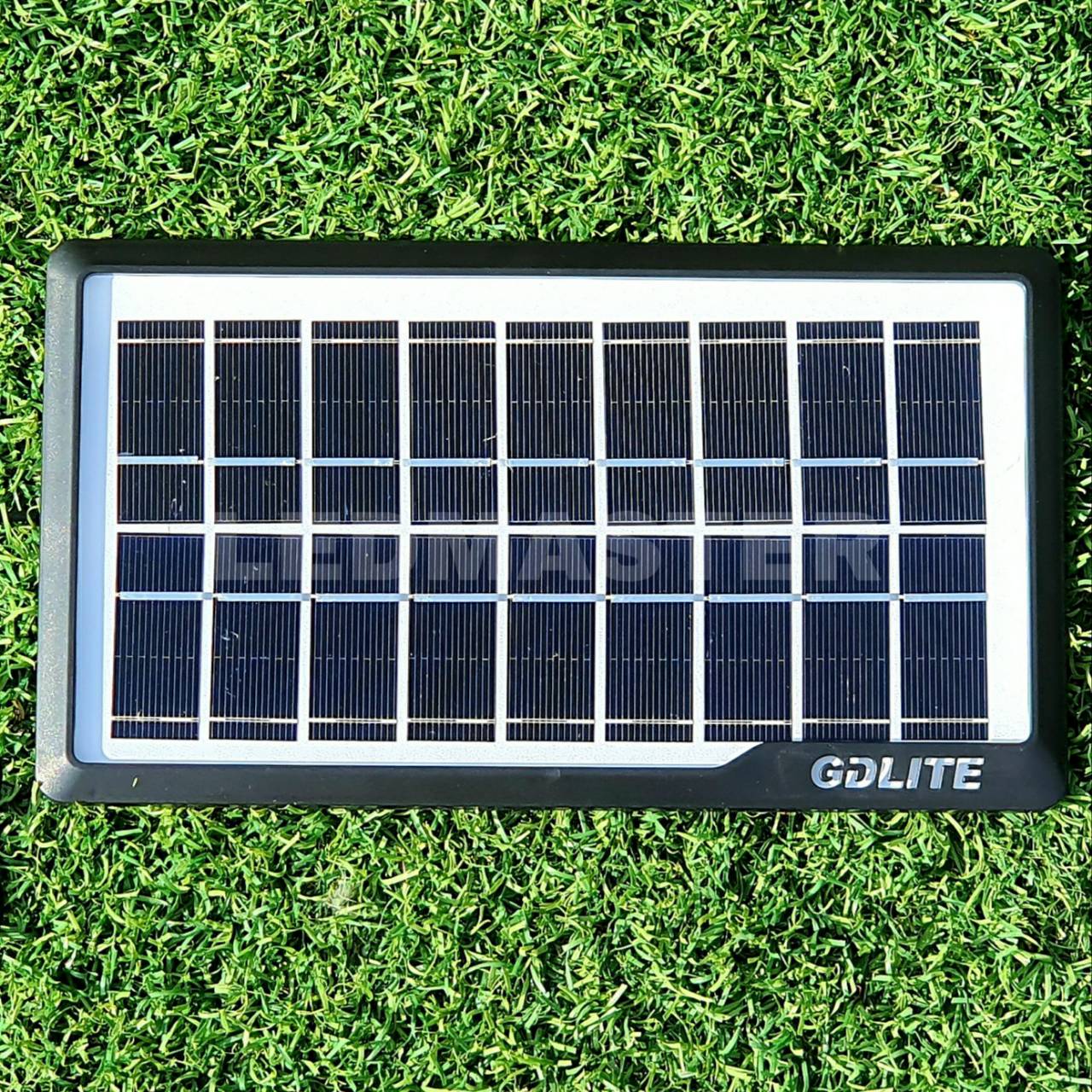 ✔จัดโปร✔ Solar light System ชุดนอนนาโซล่าเซลล์เเบบพกพา พร้อมชุด สปอตไลท์ไฟฉาย+หลอดไฟ led 3 หลอด+หลอดไฟดิสโก้+แผงโซล่าเซลล์+สายชาจ์ทUSB+MP3+วิทยุ FM